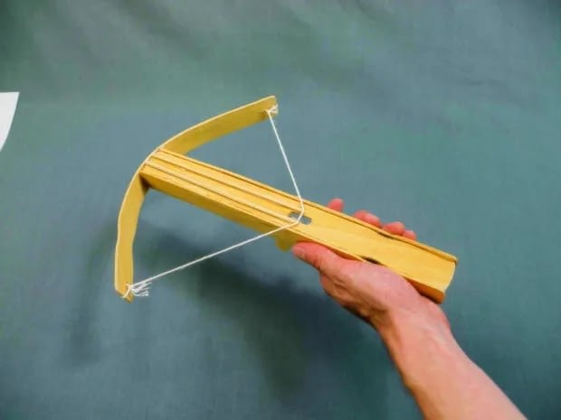 Powerful Rubber Band Crossbow