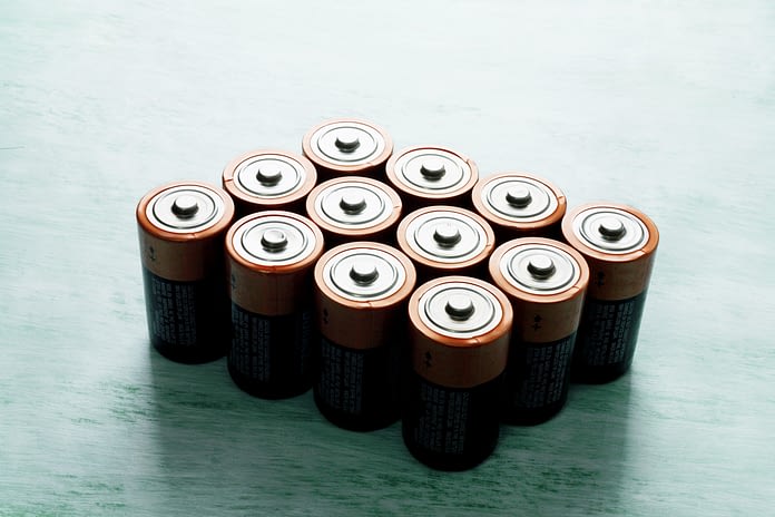 Graphene batteries